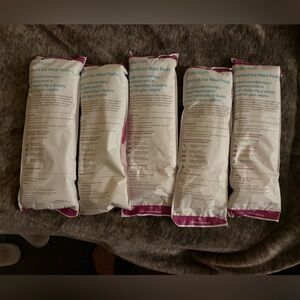 Frida Mom 2-in-1 Postpartum Pads 5pcs